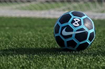 معلق مباراة ليفربول وآرسنال اليوممواجهة نارية في الدوري الإنجليزي