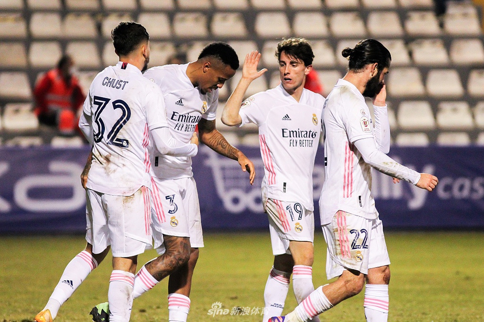 الطائرةالشبحالصينيةالجديدةثورةفيعالمالطيرانالعسكري