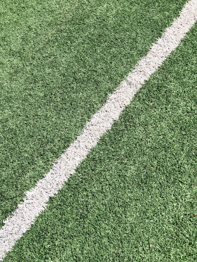 نتائج الدوري الإنجليزي هذا الأسبوعمفاجآت وانتصارات مثيرة